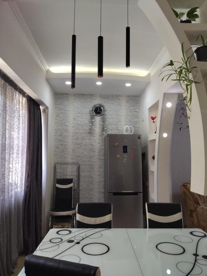 Apartment For You Тбилиси Экстерьер фото