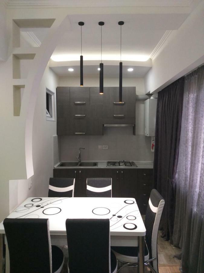 Apartment For You Тбилиси Экстерьер фото